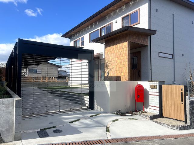 ��ʬ�ԡ����۳������� H��š