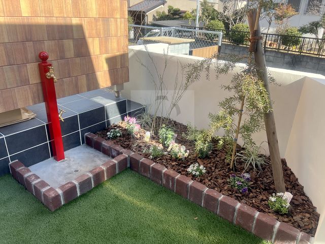 ��ʬ�ԡ����۳������� H��š