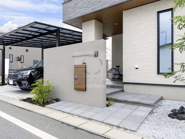 ����ԡ����۳������� K��š