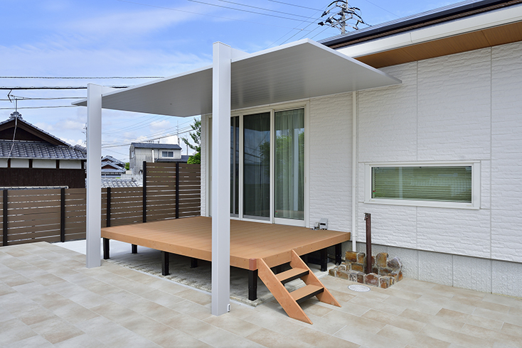 ウッドデッキ 屋根後付け: ウッドデッキ 屋根 後付け 自作 – XSAKSF