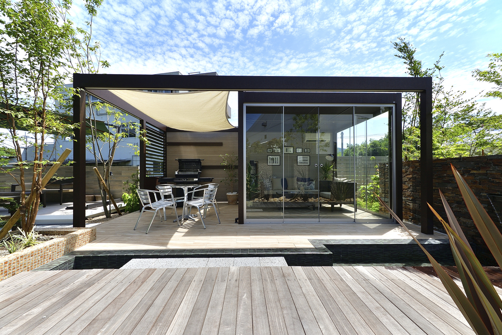お庭に「離れ」を作る方法:プライベート空間でくつろぎと趣味を楽しむアイデア - GardenJournalGarden journal ...