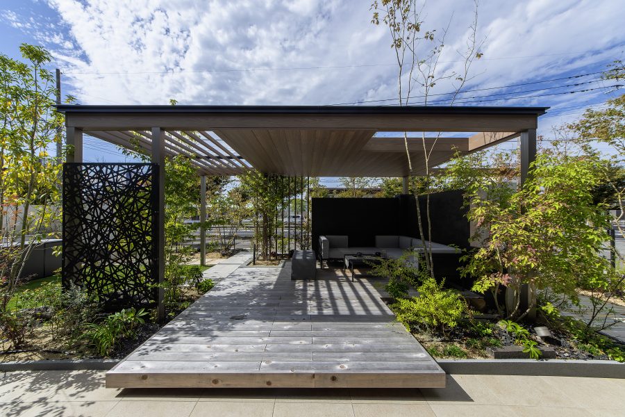 圧迫感のない目隠し