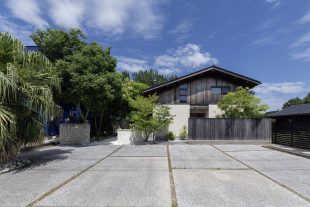 洗い出し仕上げとは？駐車場に人気の理由と外構での上手な使い方