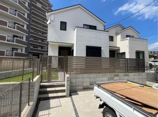 三協アルミ　目隠しフェンス　隙間　すき間隠し