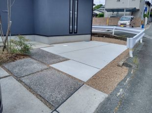 宗像市　ガーデン工事 コンクリートテラス兼駐車場　バスケ練習の為のフラットスペース