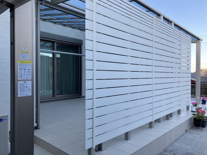 目隠しフェンス