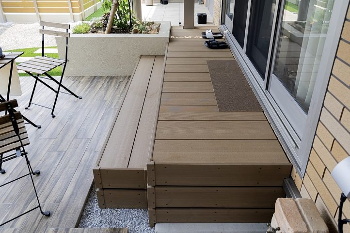 LIXIL　デッキDC　人工木
