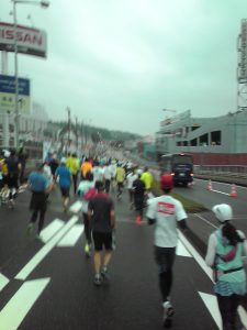 福岡マラソン マリノア前