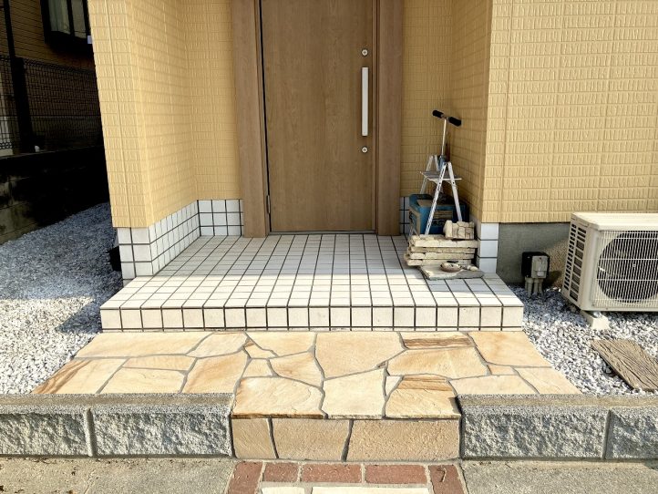 アプローチ 乱形石