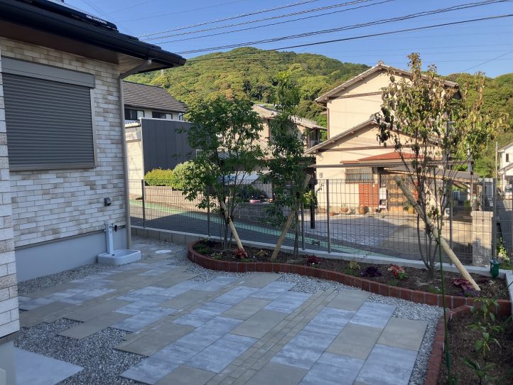 インターロッキング、エクレル、花壇、菜園、レンガ、砂利敷き