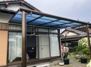 グランド工房　日除けテラス屋根　レボリュー