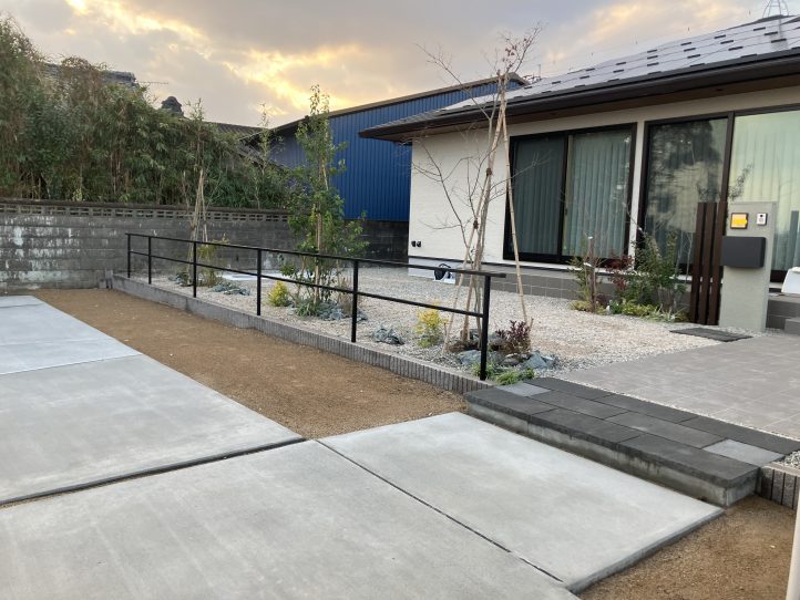 グランド工房　外構改修　植栽　フレームフェンス