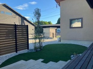 グランド工房　ガーデン　施工事例　人工芝