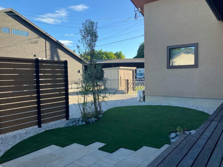 グランド工房　ガーデン　施工事例　人工芝