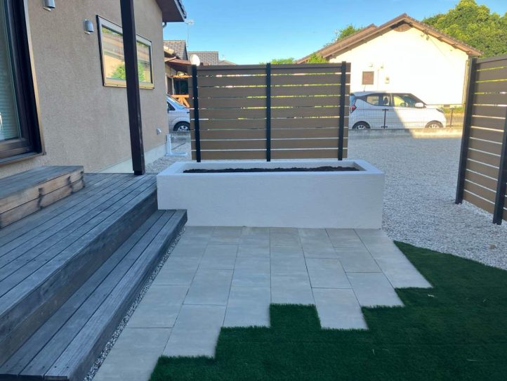 グランド工房　ガーデン テラス　花壇