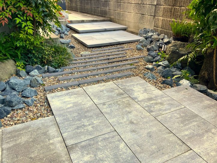 グランド工房 小倉 和モダン 和風 ガーデン 坪庭 エクレル  砂利 グリ石