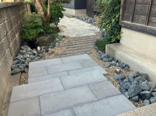 グランド工房　小倉 和モダン　和風　ガーデン　坪庭　エクレル　 砂利　グリ石