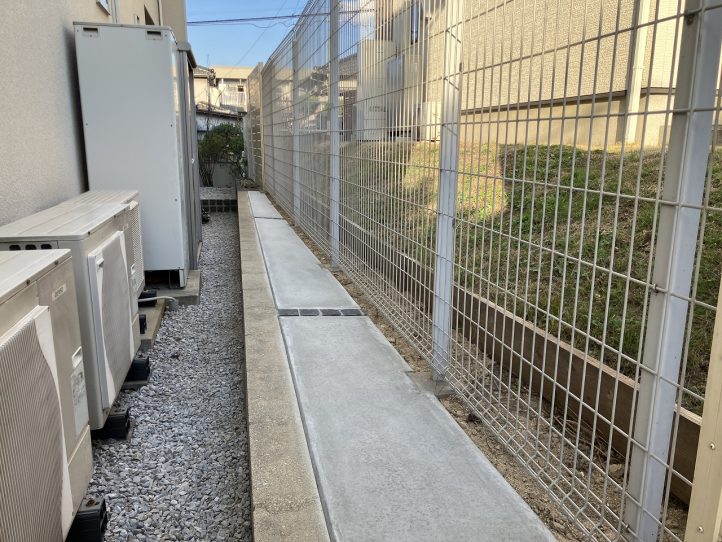 グランド工房　小倉店　フェンス　アルミ　目隠し　花壇　移植　防草対策　