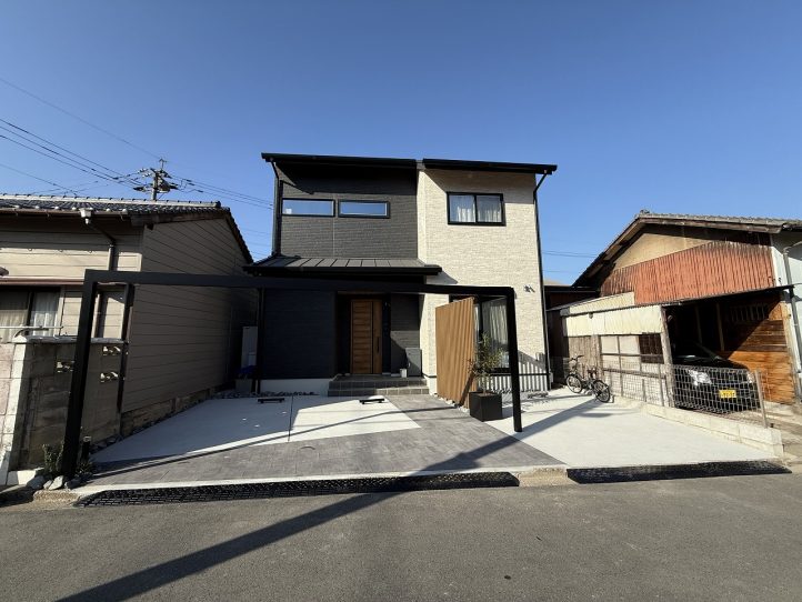 新築外構・シンプルモダン・桧家住宅・縦格子