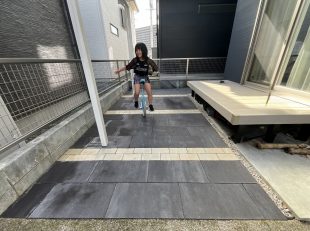 インターロッキングで一輪車を楽しく