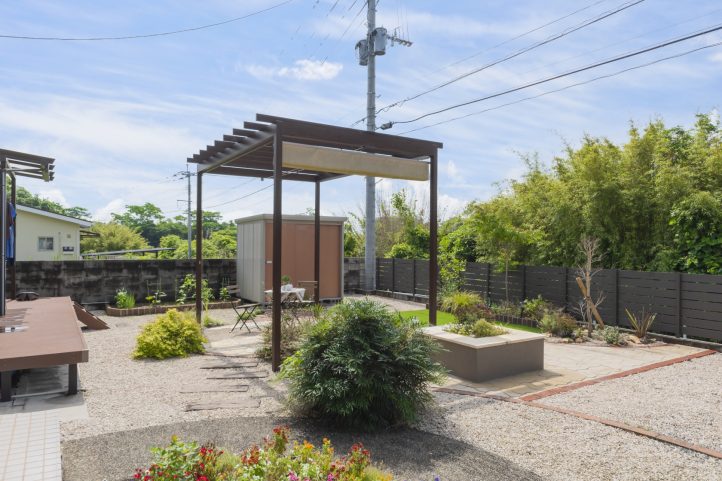 防草シート砂利でお庭の雑草対策