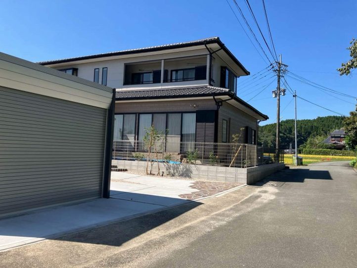 イナバガレージ　アルシア　