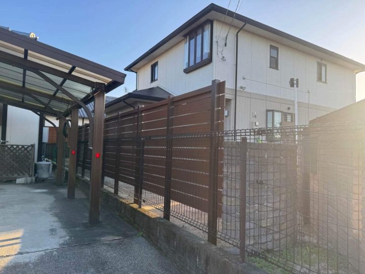 エクシスランド　Eウッドスタイルフェンス　ネオ　マロン