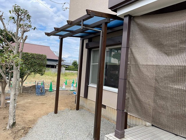 木目調テラス　ナチュレ　テラス屋根