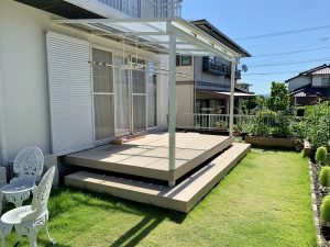 LIXIL　ウッドデッキ　樹ら楽ステージ　ペールウッド　テラス屋根　スピーネ　ホワイト