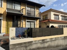 外構リフォーム　目隠しフェンス　植栽