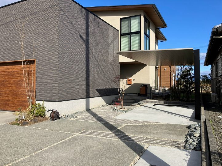 モダンな外構改修の施工例