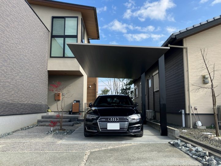 アプローチと駐車場の外構改修