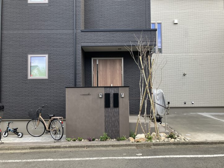 ファサード正面