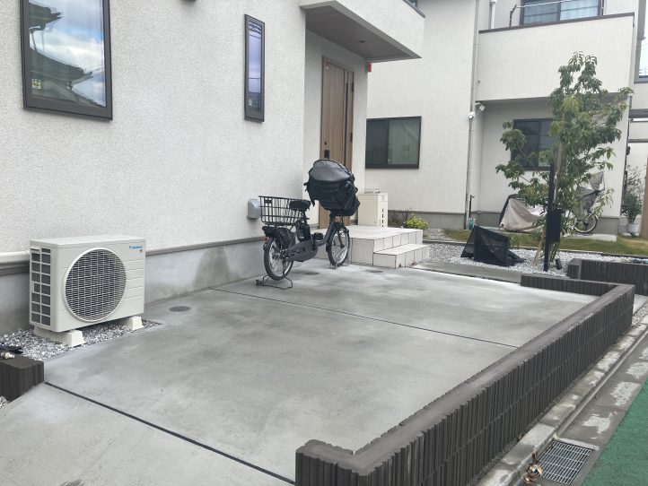 駐輪場　雑草対策