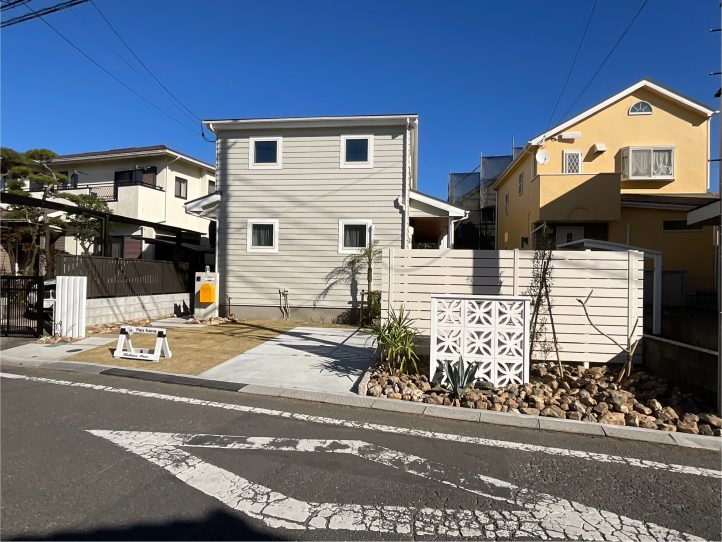 カリフォルニアスタイルの外構