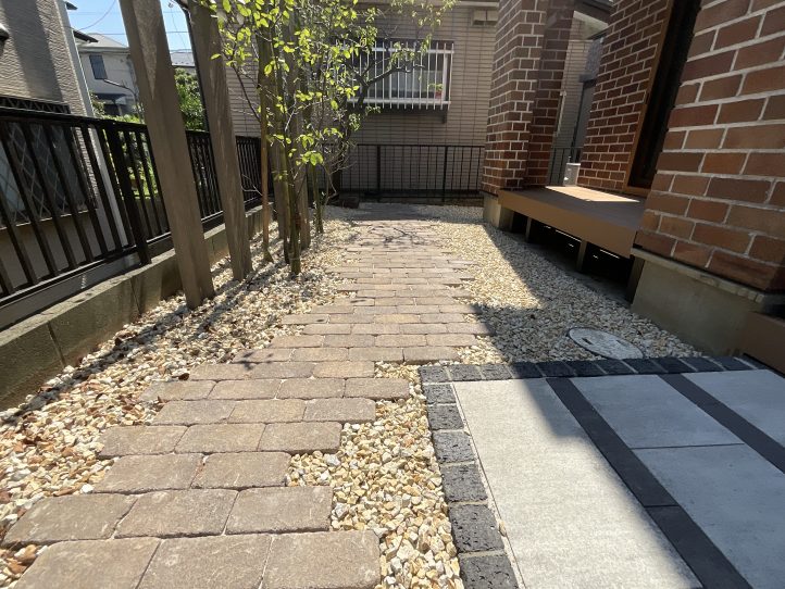 インターロッキングアプロ―チ