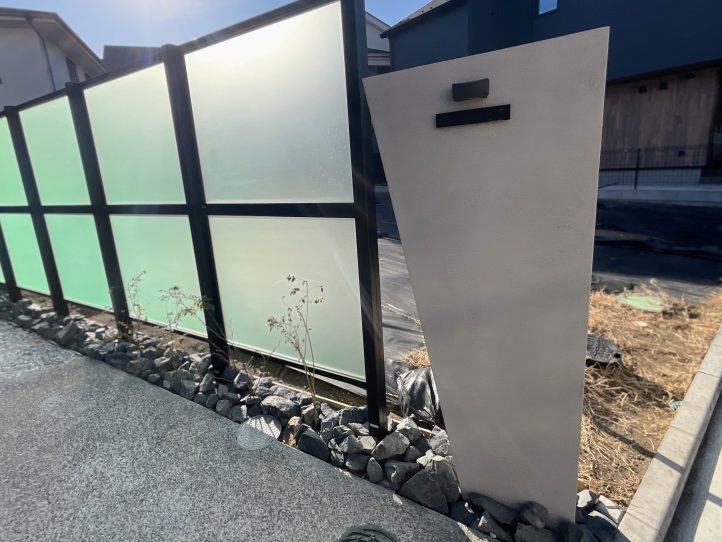 ディーズガーデンFRP門柱