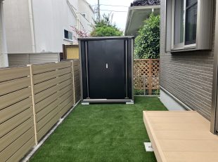 ①