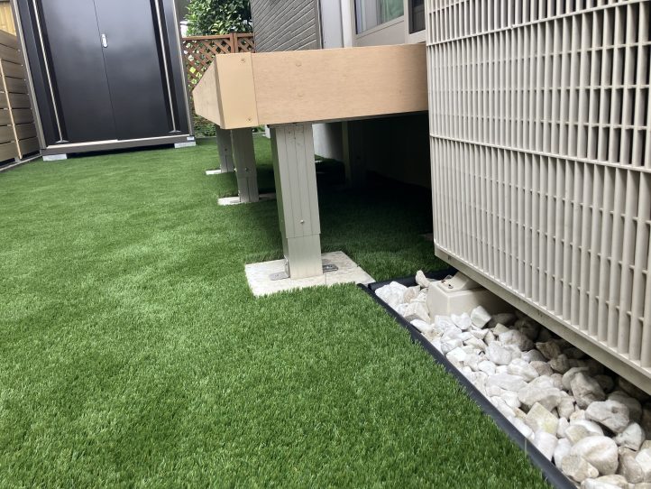 ④